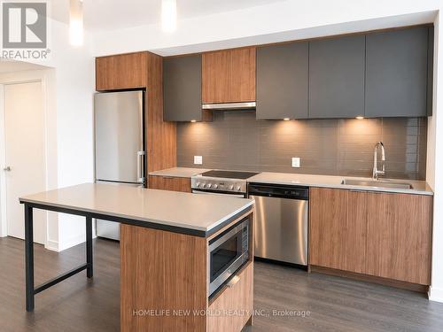 2505 - 203 COLLEGE STREET , Toronto, Ontario M5T 1P9 3