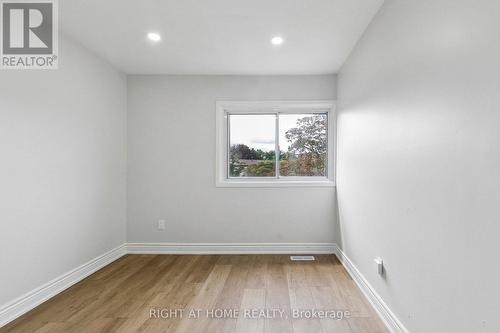 29 Cheatham Place, Toronto, ON - Indoor Photo Showing Other Room