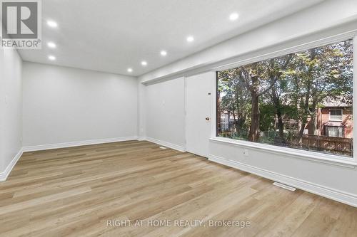 29 Cheatham Place, Toronto, ON - Indoor Photo Showing Other Room