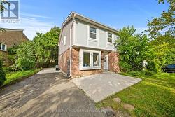 100 CENTRE STREET N Brampton, ON L6V 2Z3