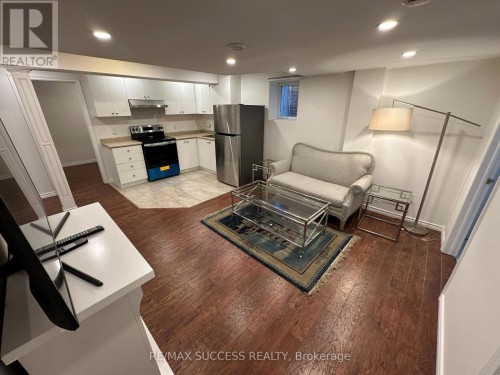 BASEMENT - 916 MINCHIN WAY , Milton, Ontario L9T 7T6 2