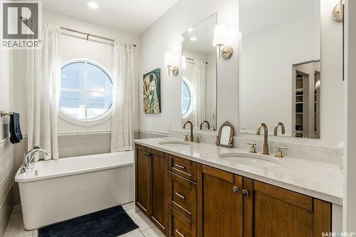 107 Mahabir Crescent, Saskatoon, SK - Indoor Photo Showing Bathroom