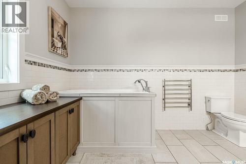 107 Mahabir Crescent, Saskatoon, SK - Indoor Photo Showing Bathroom