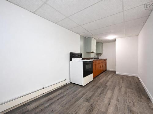 365 Johnson Rd, Georges River, NS - Indoor