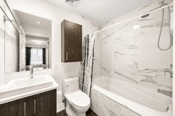 Master Bathroom - 
