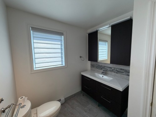 Salle de bains - 2703 Av. Bériot, Boisbriand, QC - Indoor Photo Showing Bathroom