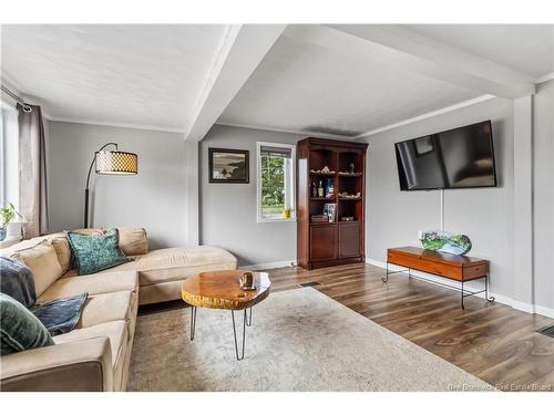 325 Salisbury Rd, Moncton, NB 