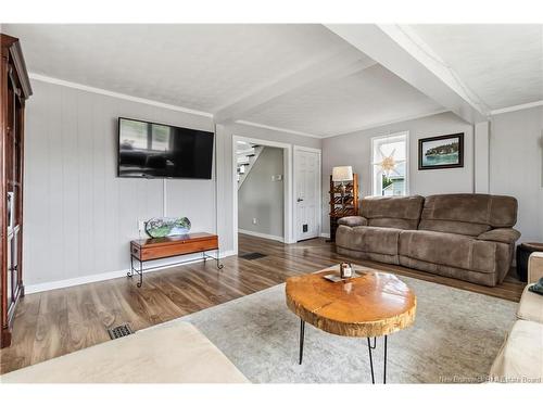 325 Salisbury Rd, Moncton, NB 