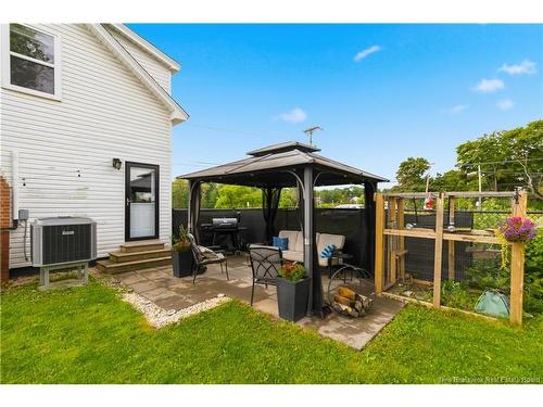 325 Salisbury Rd, Moncton, NB 