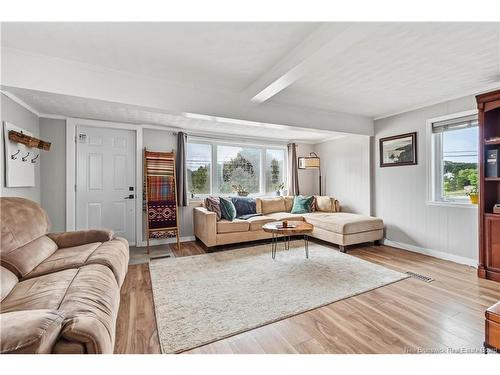 325 Salisbury Rd, Moncton, NB 