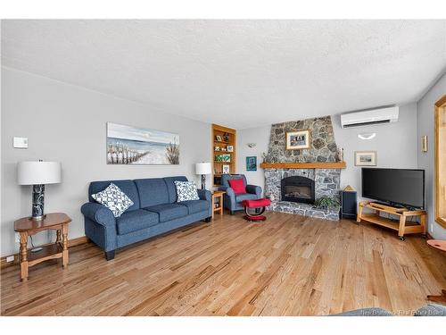 330 Vanier St, Dieppe, NB 