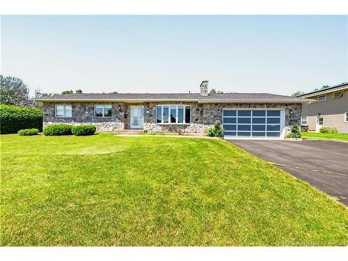 330 Vanier St, Dieppe, NB 