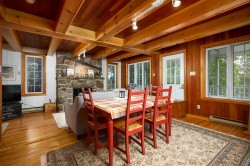 125 Ch. des Cèdres  Sainte-Anne-Des-Lacs, QC J0R 1B0