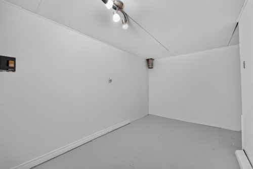 Storage - 38 Place De Morley, Lorraine, QC - Indoor Photo Showing Other Room
