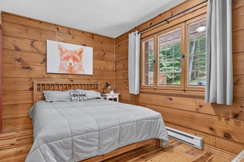 Chambre à coucher - 1732 Ch. Du Lac-Paquet E., Rivière-Rouge, QC - Indoor Photo Showing Bedroom