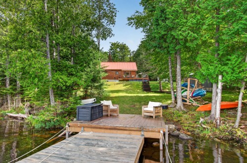 Bord de l'eau - 1732 Ch. Du Lac-Paquet E., Rivière-Rouge, QC - Outdoor