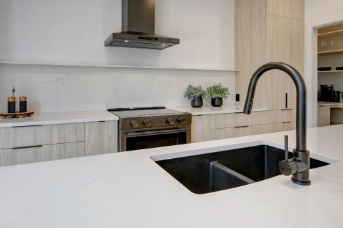 Other - 2135 Rue Jackrabbit, Sainte-Adèle, QC - Indoor Photo Showing Kitchen With Double Sink