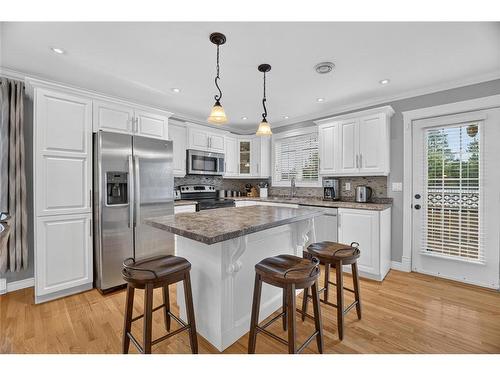 10 O'Flaherty Crescent, Mount Pearl, NL - Indoor Photo Showing Kitchen With Upgraded Kitchen