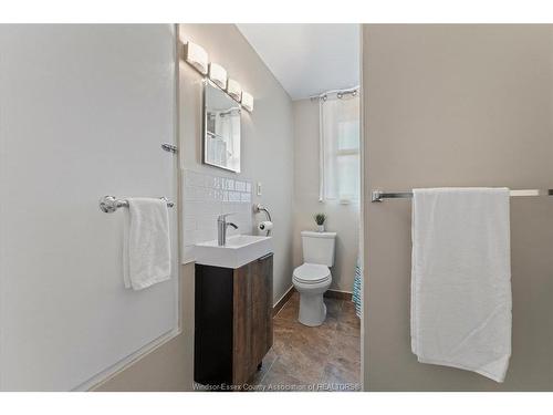 1437 Windermere, Windsor, ON 