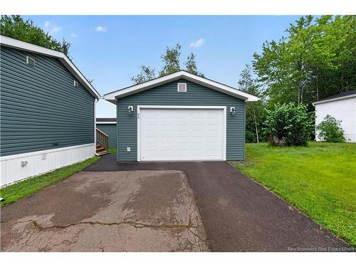 20 Blue Jay, Moncton, NB 