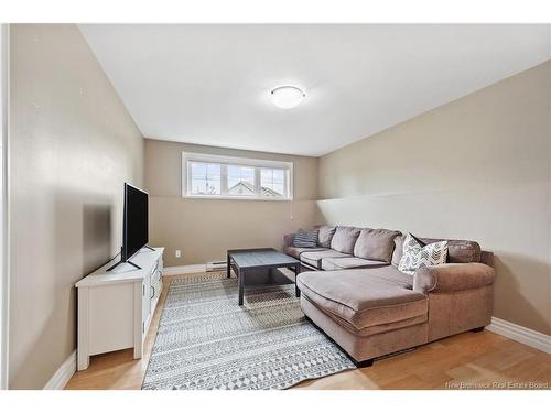 141 Oak Ridge Dr, Moncton, NB 
