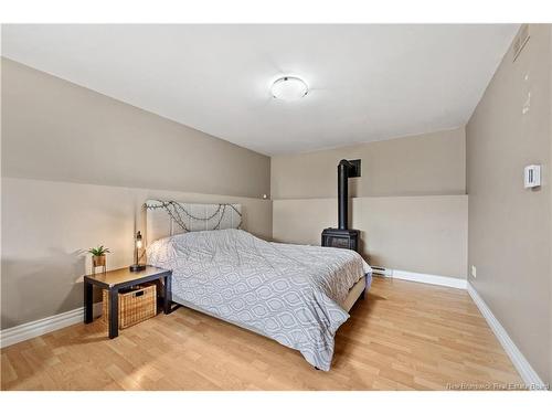 141 Oak Ridge Dr, Moncton, NB 