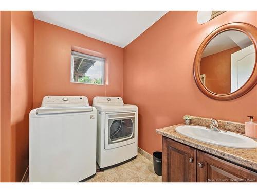 141 Oak Ridge Dr, Moncton, NB 