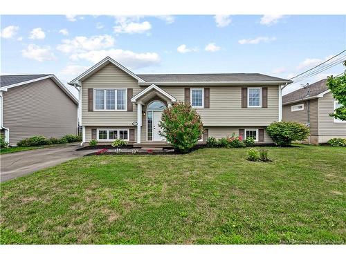 141 Oak Ridge Dr, Moncton, NB 