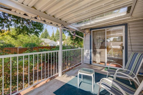2193 Cardinal Pl, Comox, BC 
