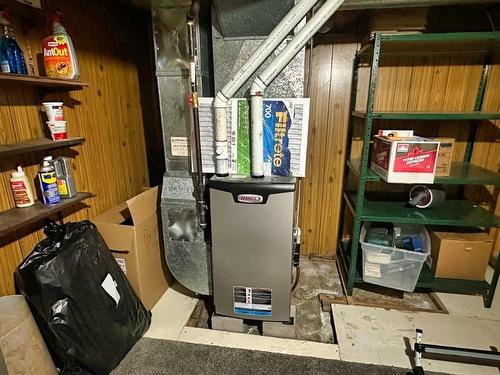 79 Brompton Road, Red Rock, ON - Indoor Photo Showing Basement