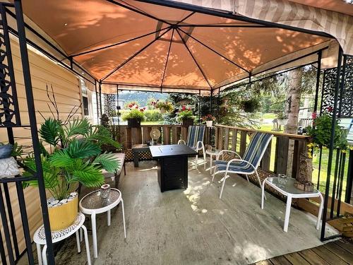 79 Brompton Road, Red Rock, ON - Outdoor With Deck Patio Veranda With Exterior