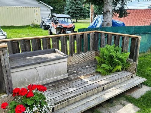 79 Brompton Road, Red Rock, ON - Outdoor With Deck Patio Veranda