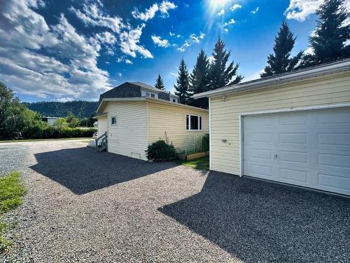 79 Brompton Road, Red Rock, ON - Outdoor