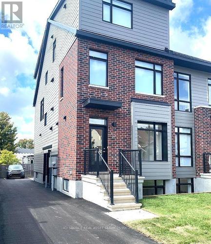SECOND FLOOR - 873 CONTOUR STREET , Ottawa, Ontario K1W 0G6 2