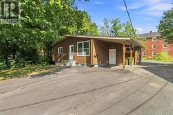 836 Windsor Street  Fredericton, NB E3B 4G5