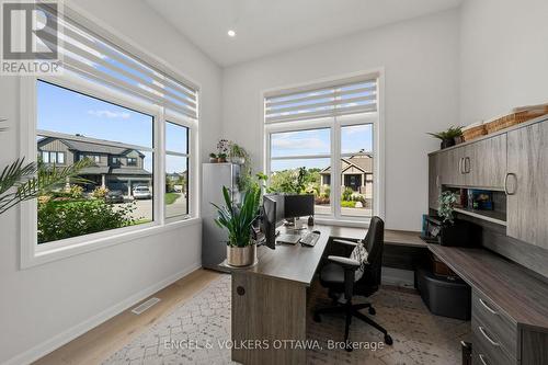 720 Coast Circle, Ottawa, ON - Indoor Photo Showing Office