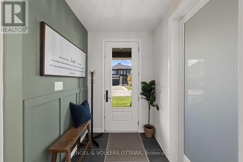 720 Coast Circle, Ottawa, ON - Indoor Photo Showing Other Room