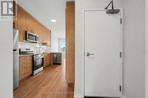 265 LAMARCHE AVENUE , Ottawa, Ontario K1W 0M5 5