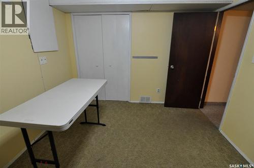 407 Wathaman Crescent, Saskatoon, SK - Indoor Photo Showing Other Room