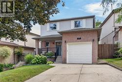 171 GOLFWOOD Drive  Hamilton, ON L9C 6W2