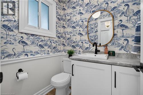 171 Golfwood Drive, Hamilton, ON - Indoor Photo Showing Bathroom