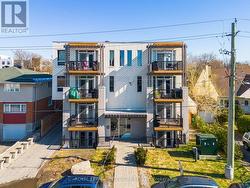 202 - 1308 THAMES STREET Ottawa, ON K1Z 7N4