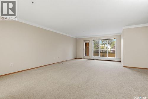 210 2550 25Th Avenue, Regina, SK - Indoor Photo Showing Other Room