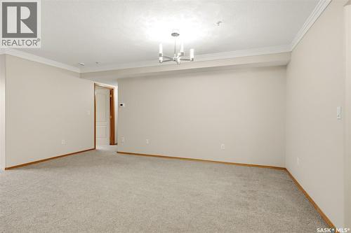 210 2550 25Th Avenue, Regina, SK - Indoor Photo Showing Other Room