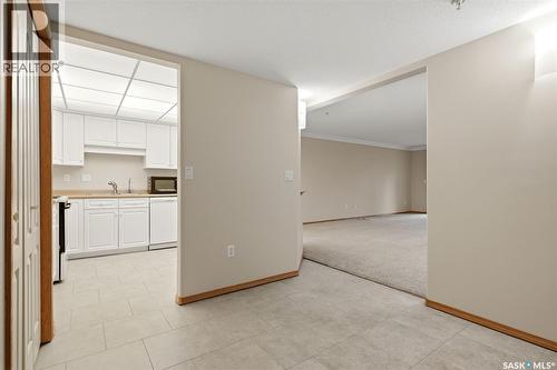 210 2550 25Th Avenue, Regina, SK - Indoor