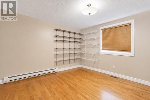 26 Lloyd Crescent, St. John'S, NL 