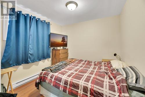 26 Lloyd Crescent, St. John'S, NL 