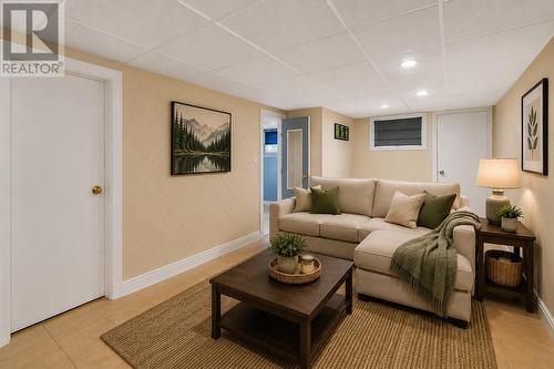 26 Lloyd Crescent, St. John'S, NL 