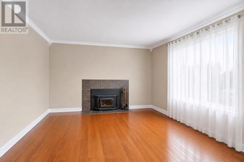 26 Lloyd Crescent, St. John'S, NL 