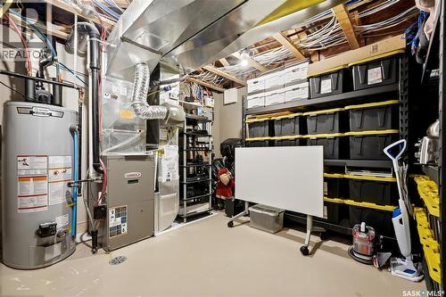 3902 Goldfinch Way, Regina, SK - Indoor Photo Showing Basement